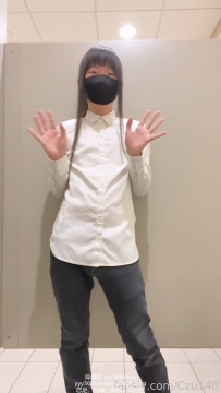 可爱男娘Czu140露出三次射精